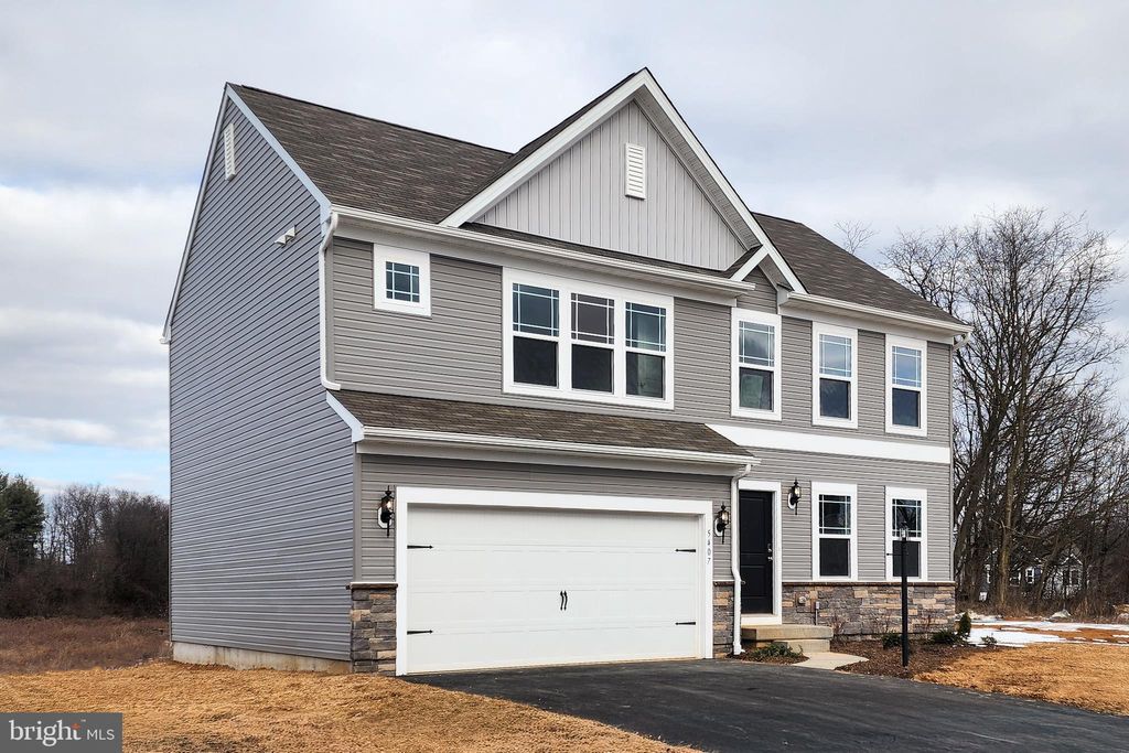 Photo of 5407 Harrier Way, WAYNESBORO, PA 17268 (MLS # PAFL2024718)