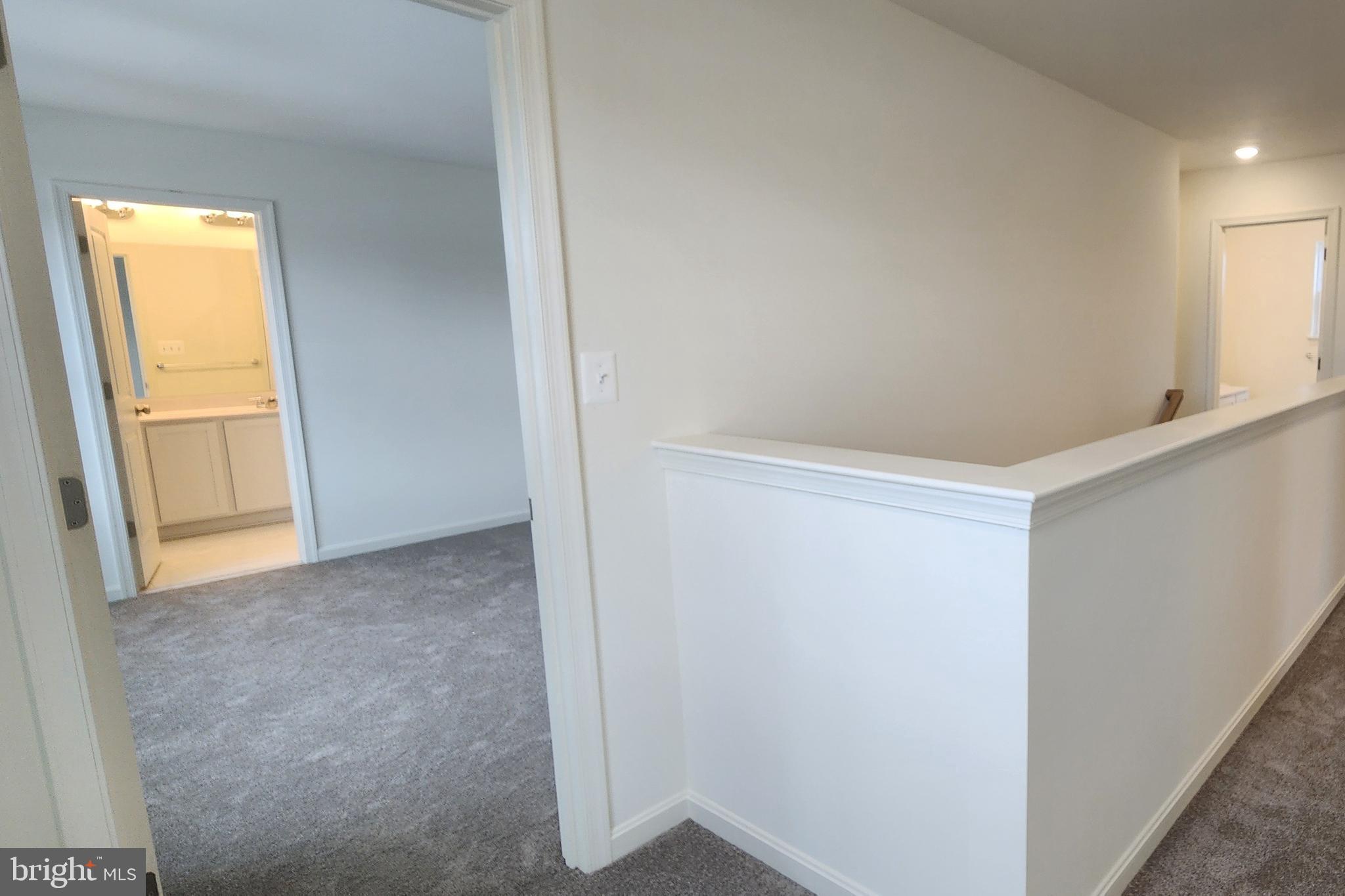 PHEASANT RUN - Residential