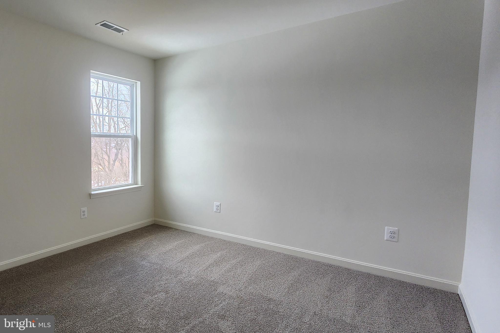 PHEASANT RUN - Residential