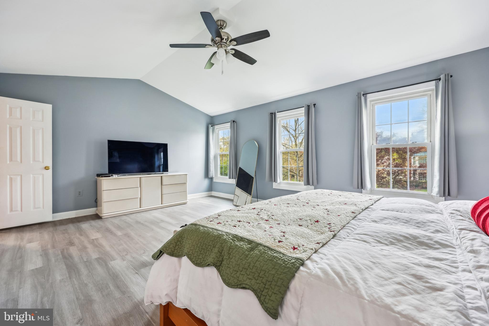 SPRING RIDGE - Residential