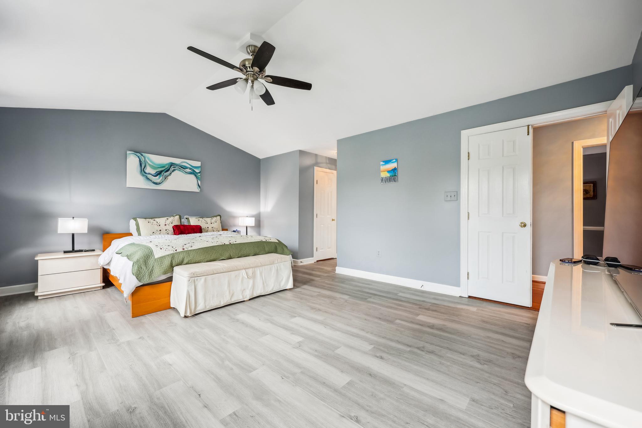 SPRING RIDGE - Residential