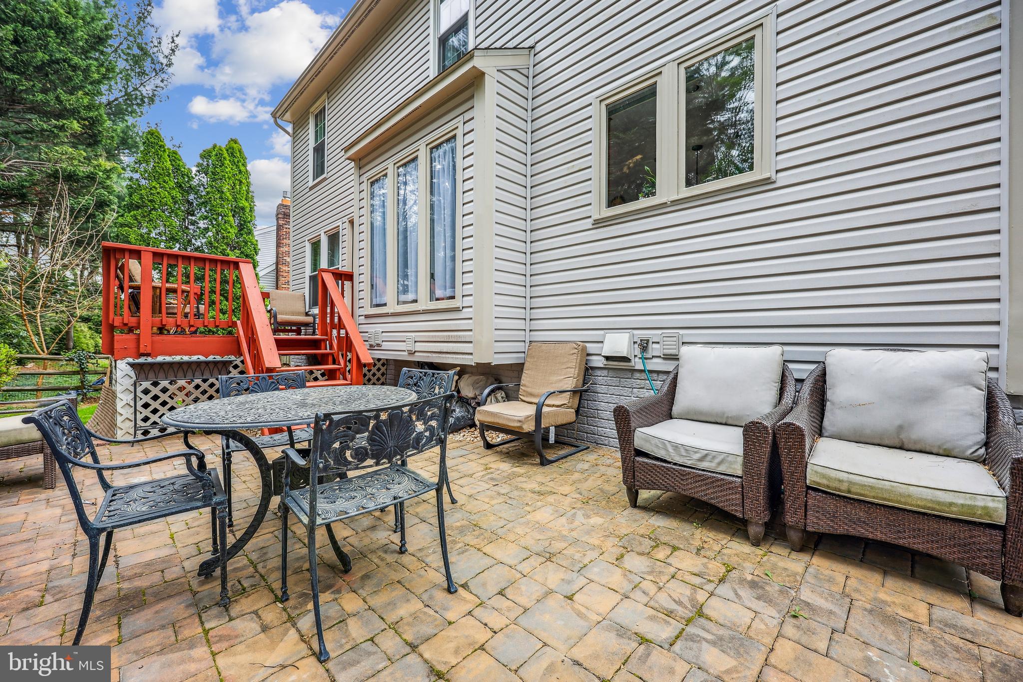 SPRING RIDGE - Residential