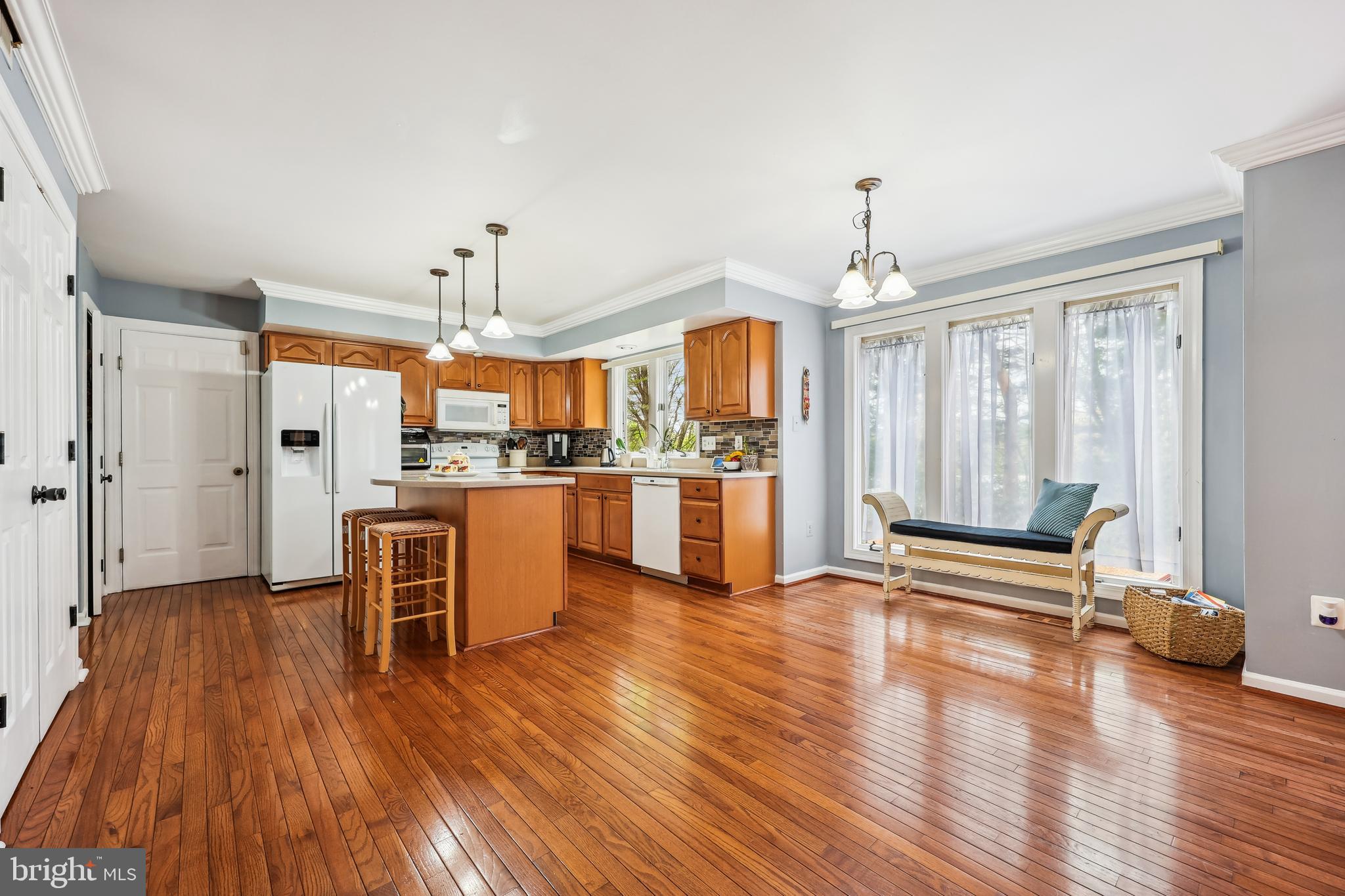 SPRING RIDGE - Residential