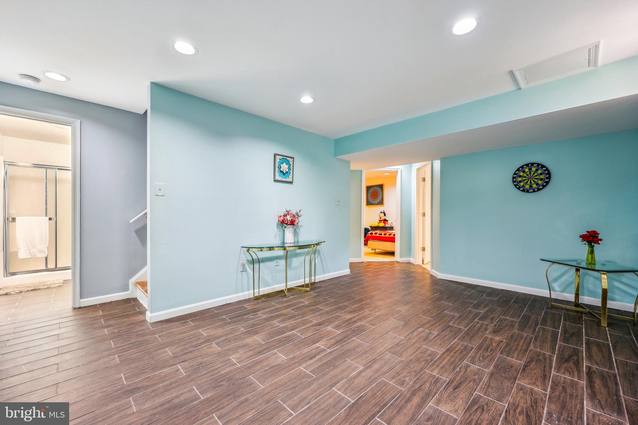 SPRING RIDGE - Residential