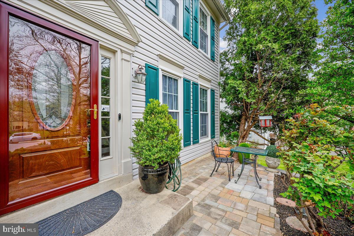 6132 CORNWALL TERRACE