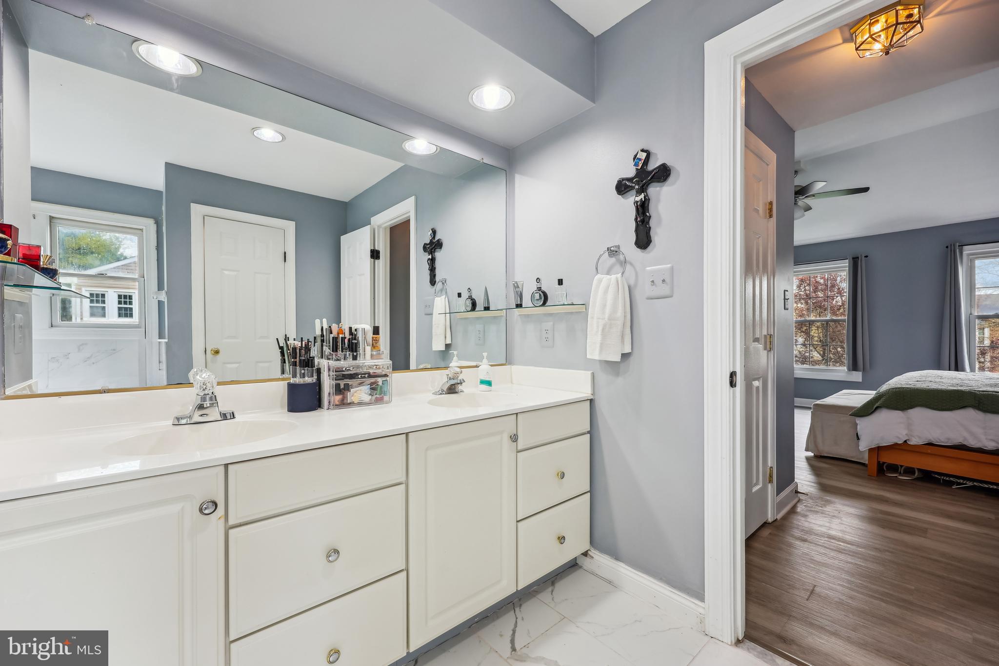 SPRING RIDGE - Residential