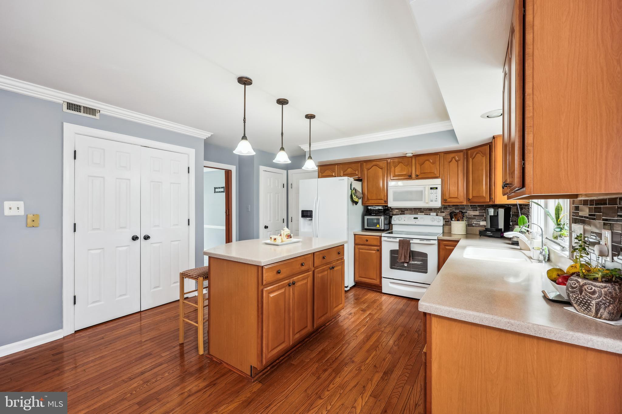 SPRING RIDGE - Residential