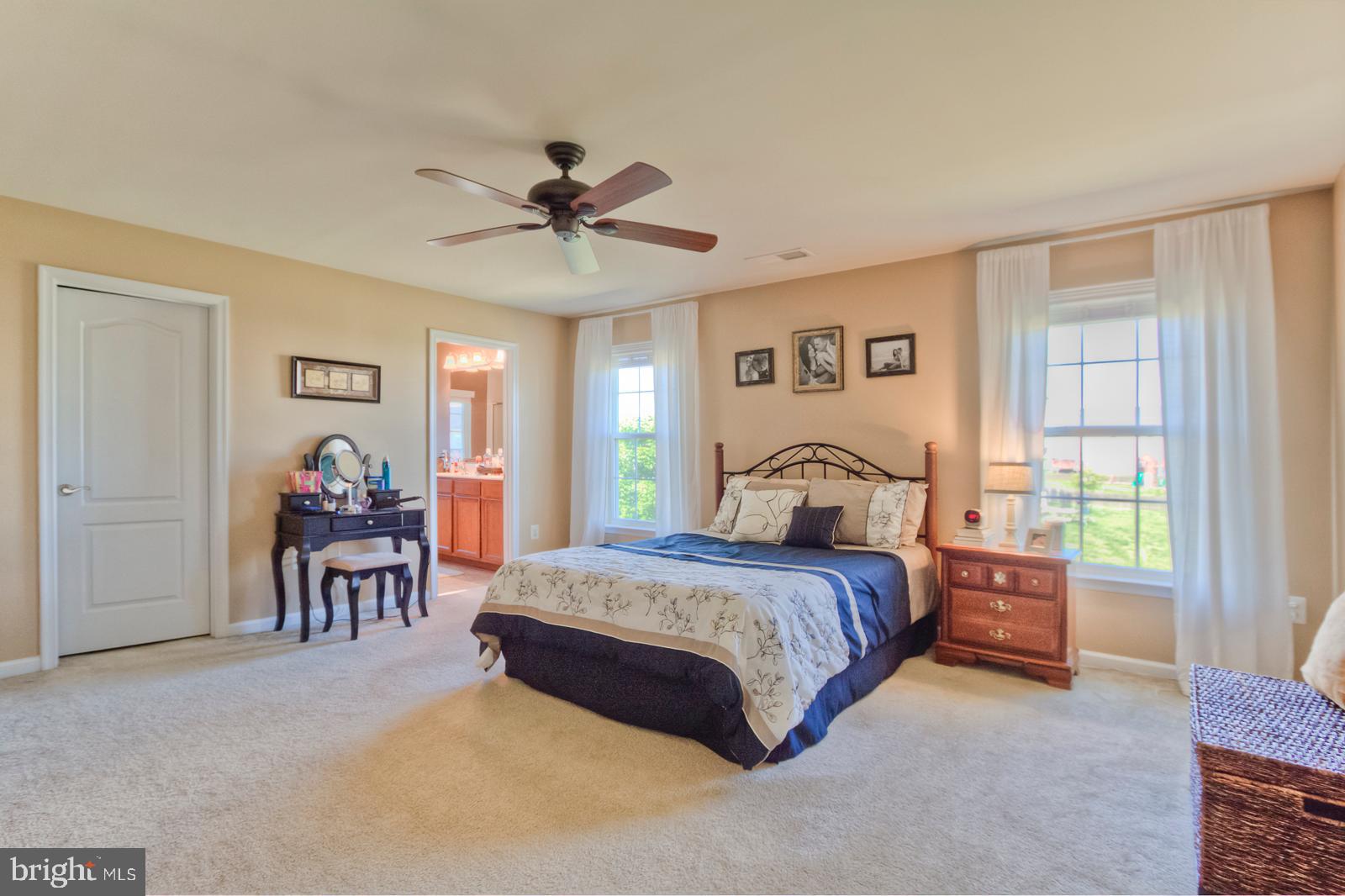 STAFFORD LAKES VILLAGE - Residential Lease