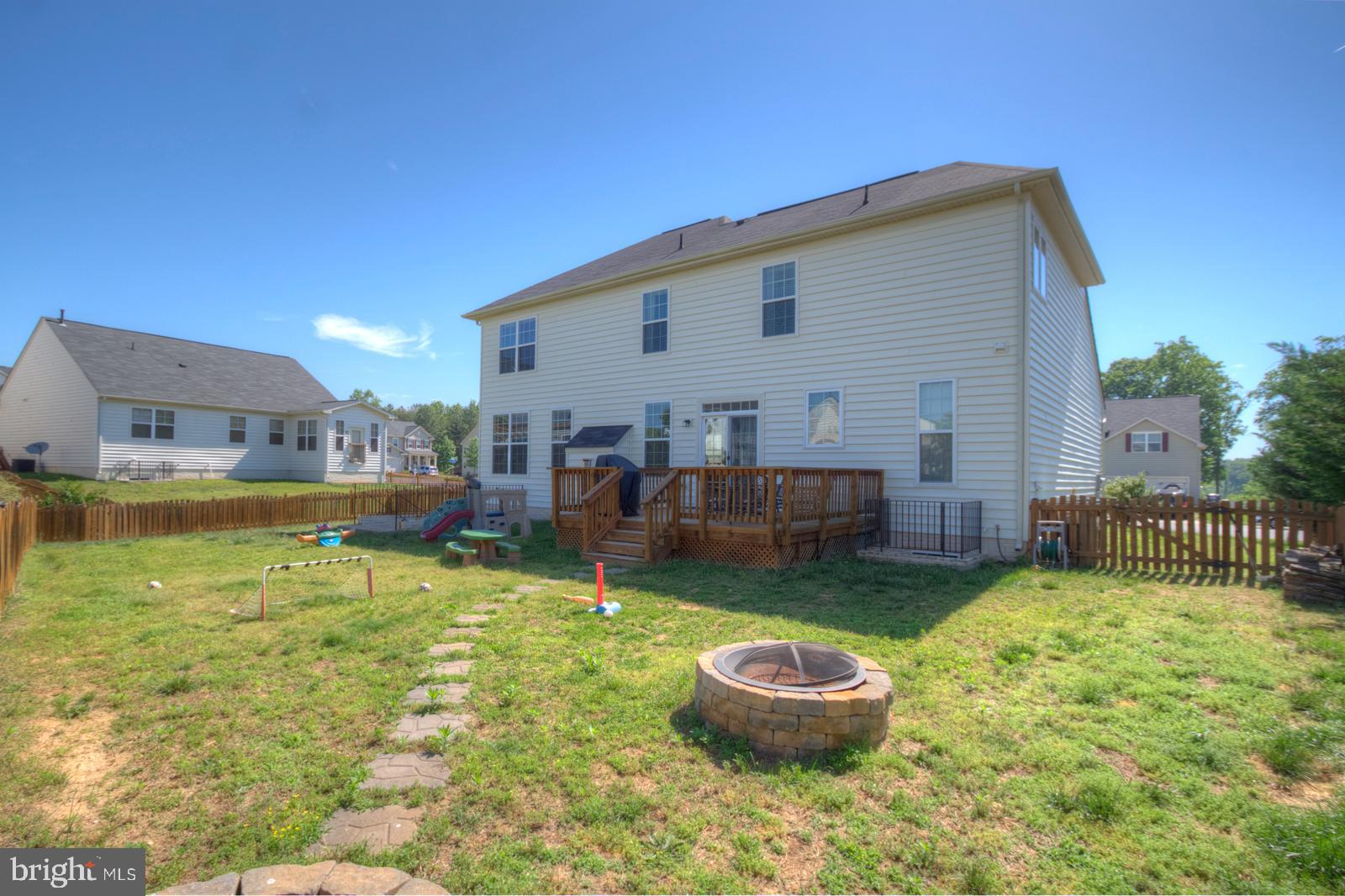 STAFFORD LAKES VILLAGE - Residential Lease