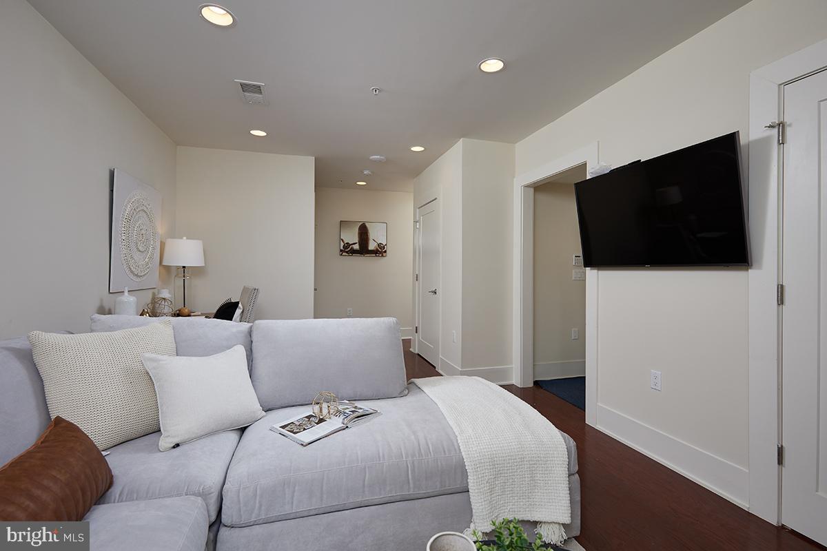 LITTLE FALLS PLACE - Residential