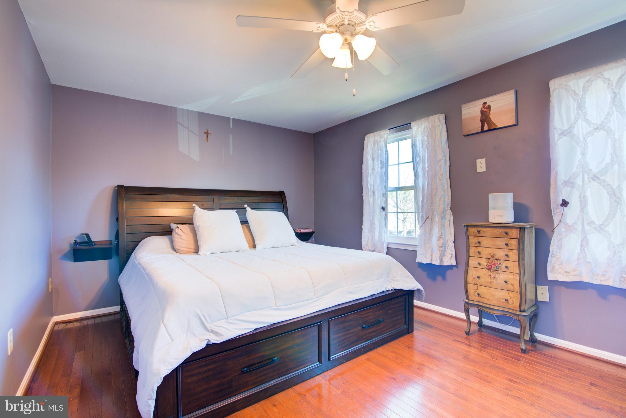 POTOMAC CROSSING - Residential