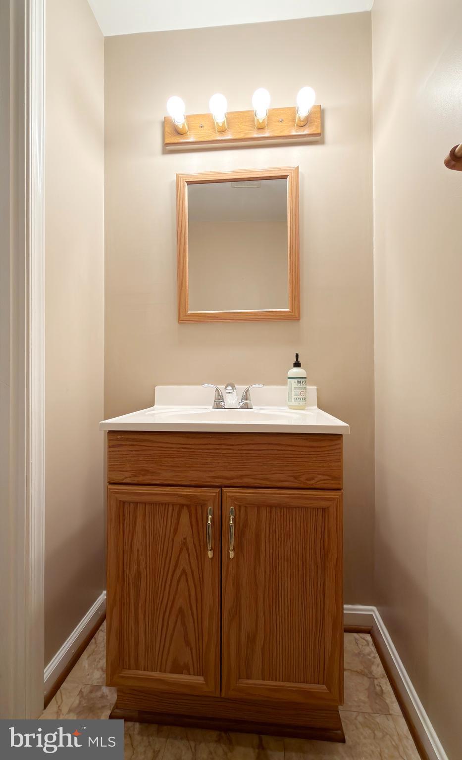 POTOMAC CROSSING - Residential