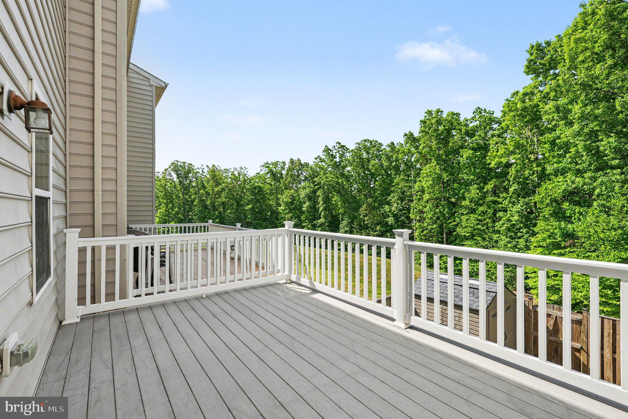 LAFAYETTE CROSSING - Residential