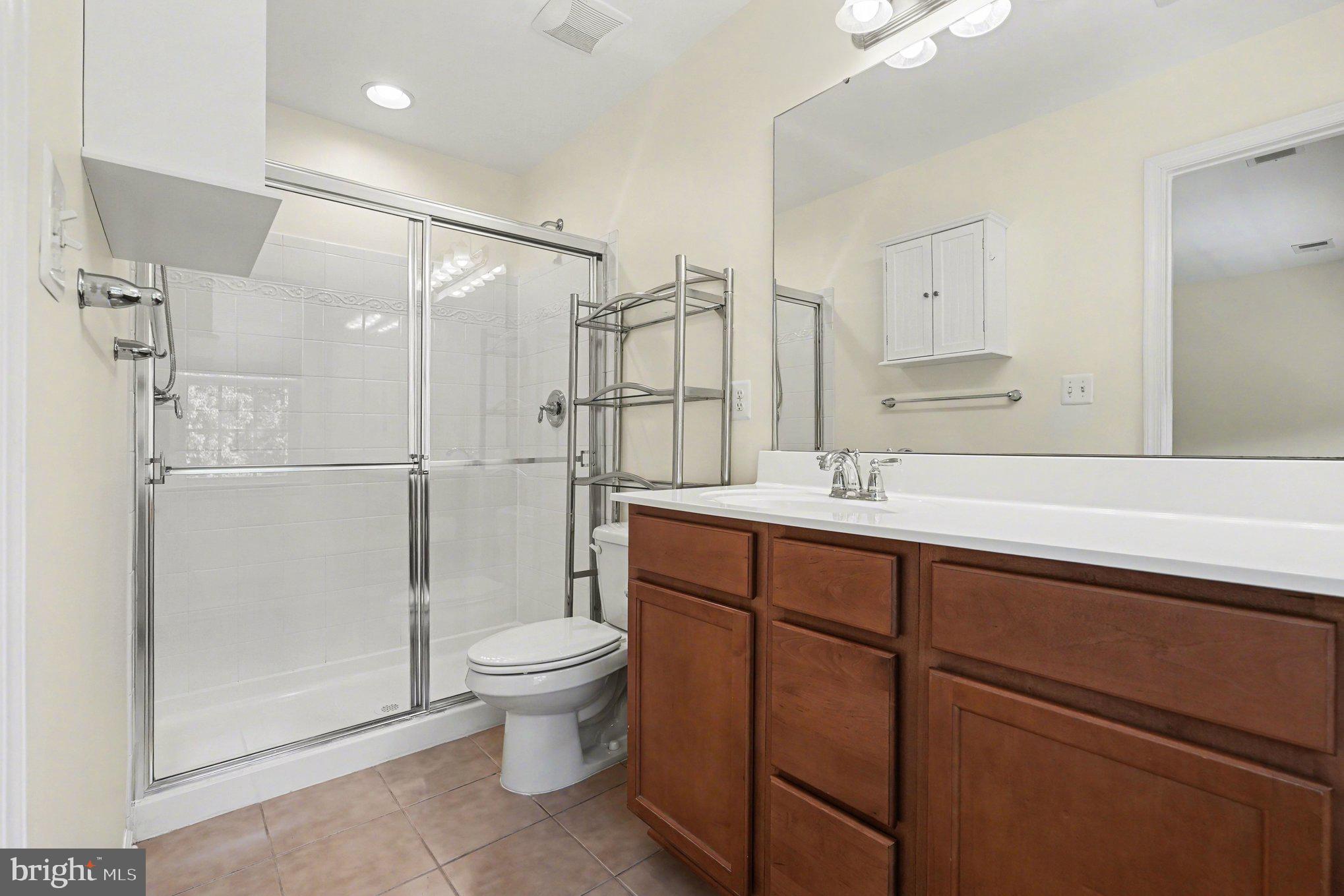 LAFAYETTE CROSSING - Residential