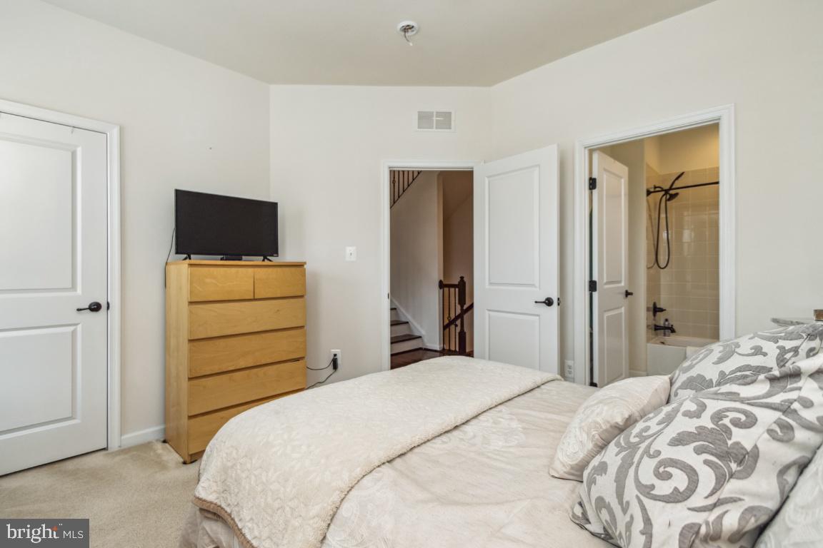 CABIN BRANCH - Residential