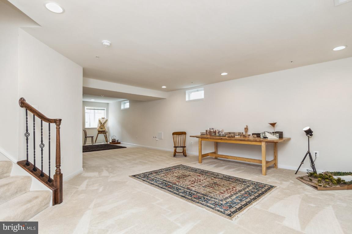 CABIN BRANCH - Residential