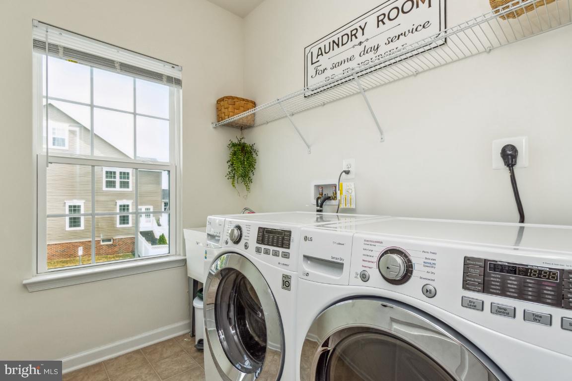 CABIN BRANCH - Residential