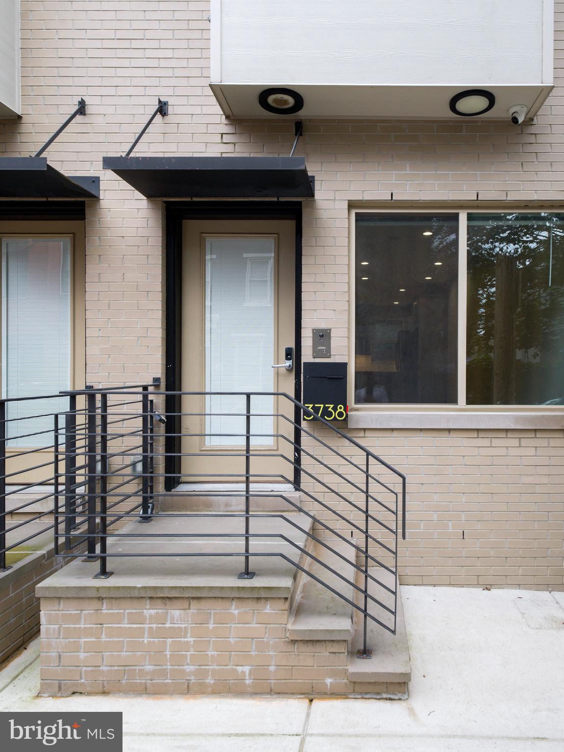 Welcome to 3738 Brandywine Street – a modern, move-in ready home in the heart of Philadelphia’s growing Mantua neighborhood. Built in 2020, this spacious 3-story property features 5 bedrooms, 3 full bathrooms, and over 1,296 square feet above grade, and a full finished basement. Thoughtfully designed living space – ideal for homeowners or investors.
Step out onto your private rooftop deck and enjoy panoramic city views – the perfect spot to relax, entertain, or unwind.
Inside, the layout offers flexibility and function:
• Third Floor: 2 spacious bedrooms and 1 full bathroom
• Second Floor: 2 additional bedrooms and 1 full bathroom
• Main Level: Bright and airy open-concept living, dining, and kitchen area with updated finishes throughout – perfect for hosting or everyday living
• Lower Level: 1 bedroom and 1 full bathroom – a great setup for guests, roommates, or rental income
With modern updates, quality finishes, and everything in excellent condition, this home is truly turn-key. The open layout, generous bedroom sizes, and private outdoor space set it apart from the rest.
Located minutes from University City, Drexel University, public transportation, and local amenities, this home combines convenience, comfort, and contemporary living.