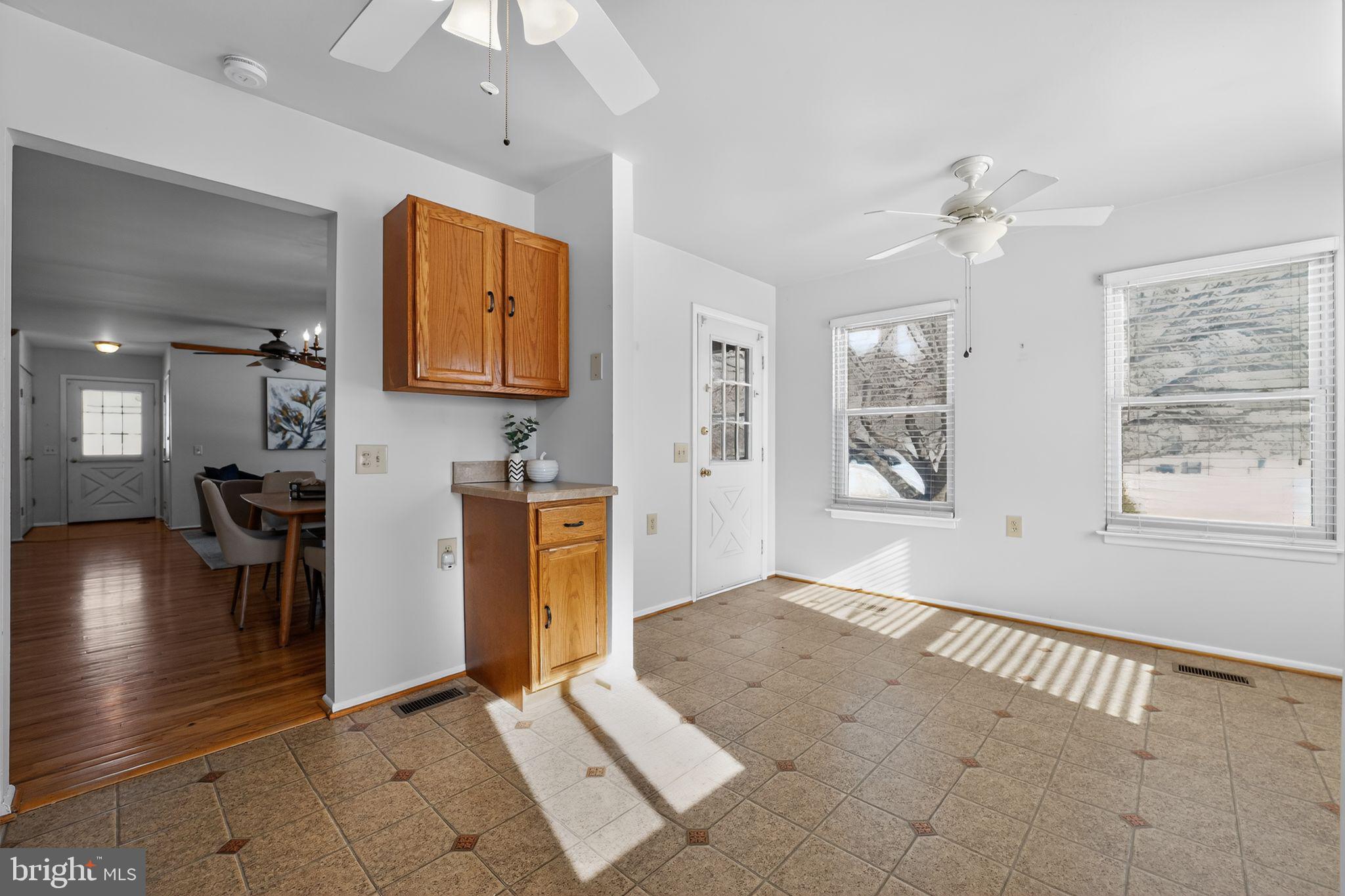 CRESTWOOD VILLAGE - Residential