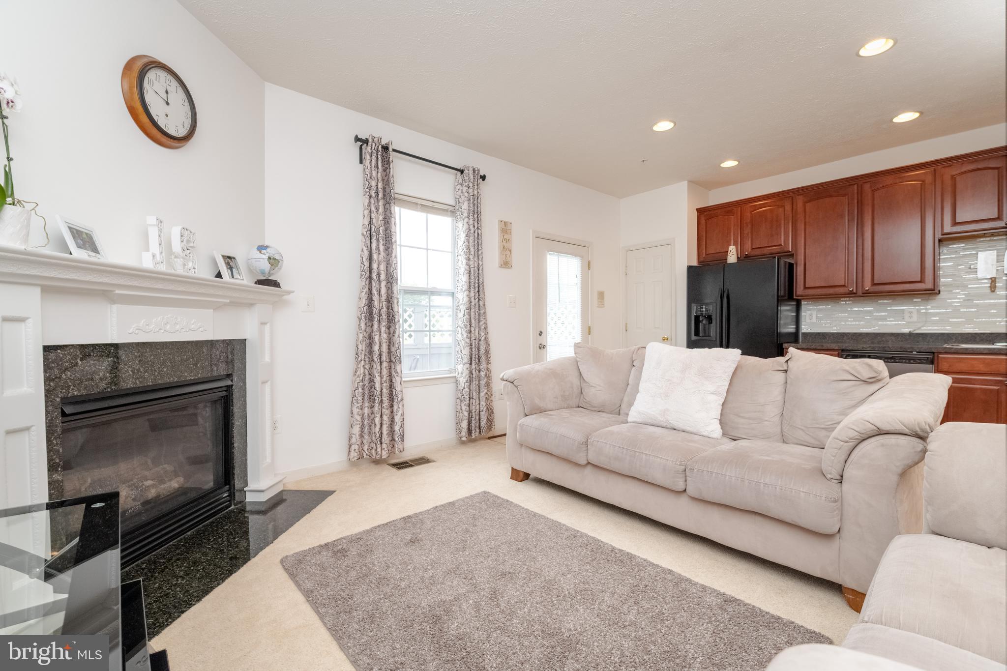 MIRAMAR LANDING - Residential