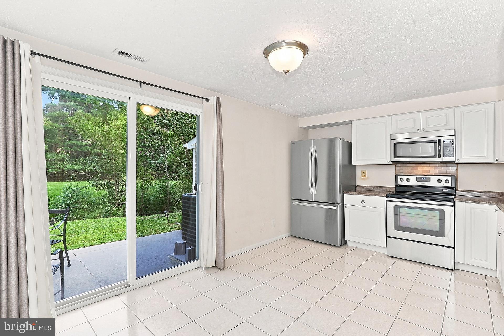 21 WATERVIEW COURT