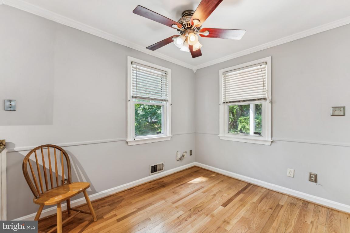 FRIENDLY FARMS - Residential