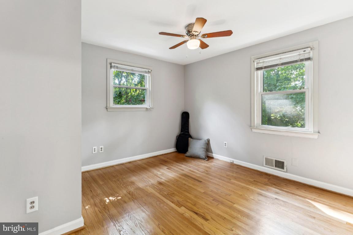 FRIENDLY FARMS - Residential