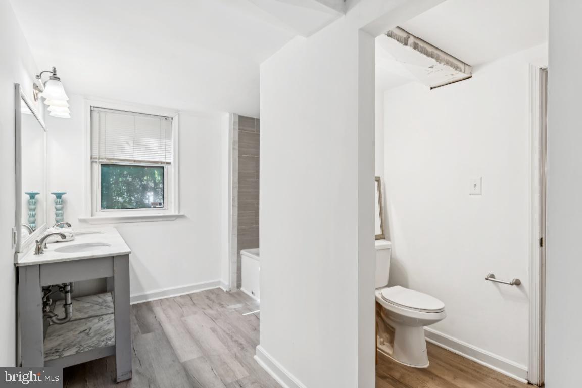 FRIENDLY FARMS - Residential