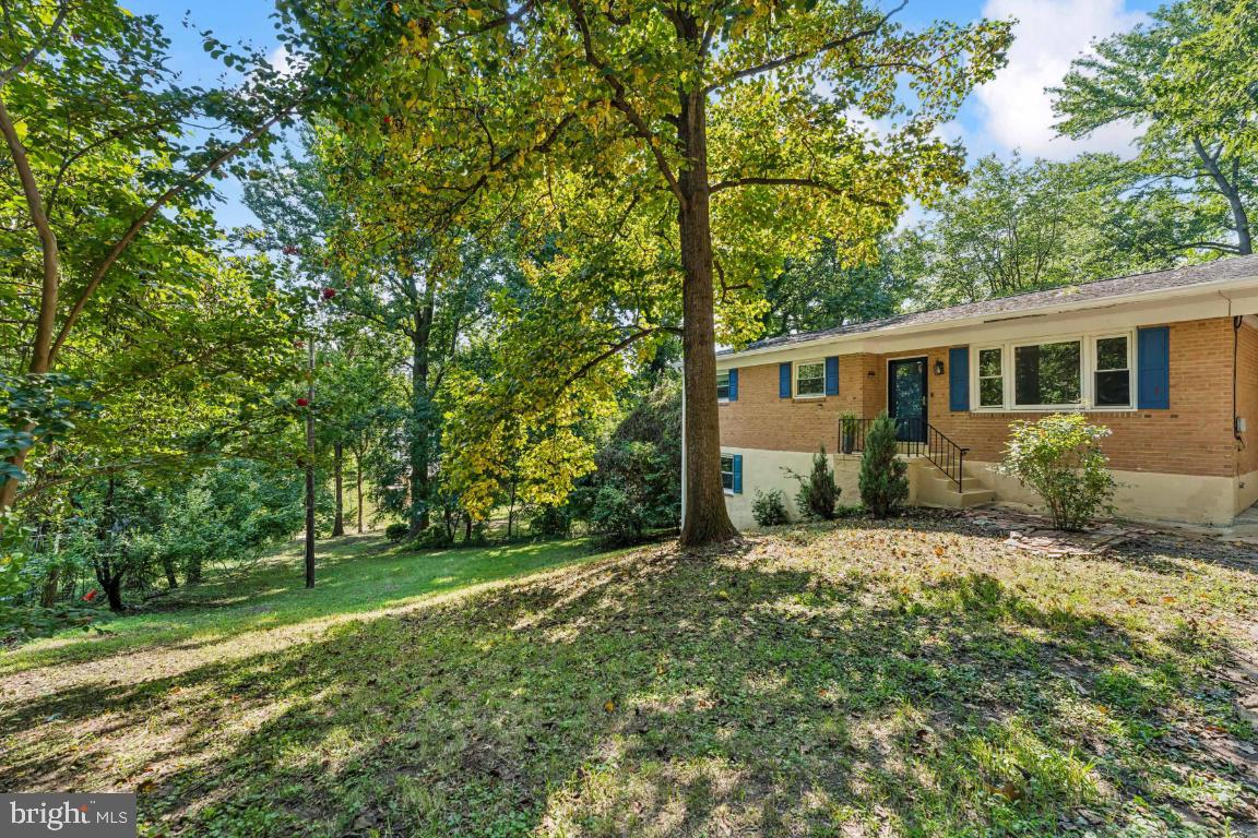 FRIENDLY FARMS - Residential