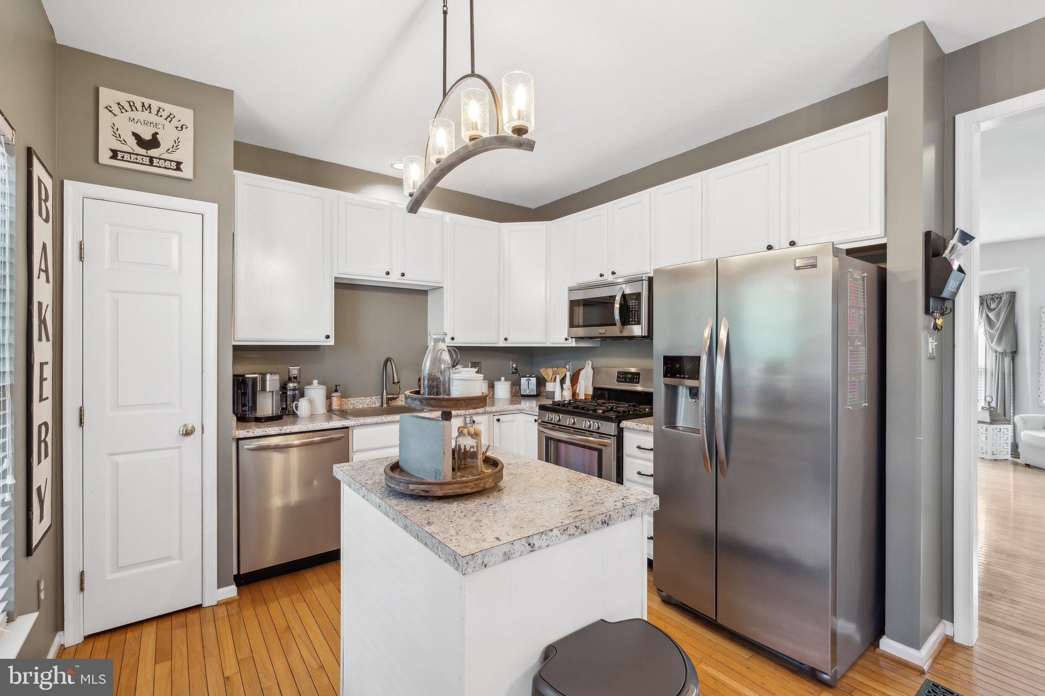 WALNUT RIDGE - Residential