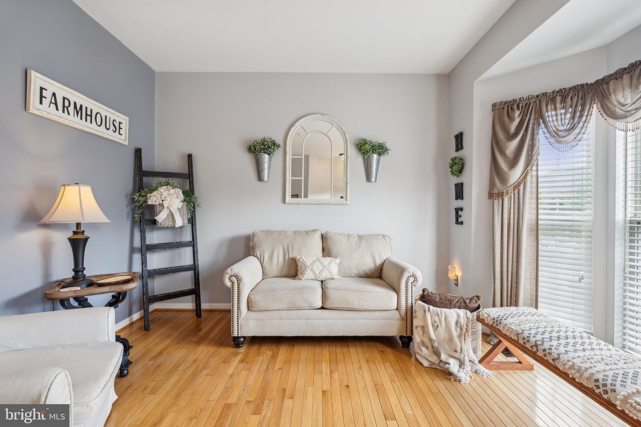 WALNUT RIDGE - Residential