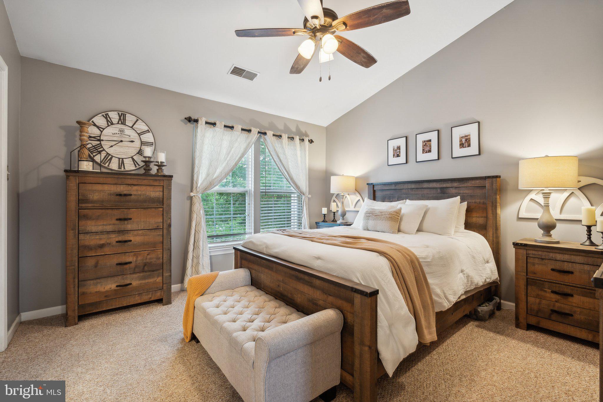 WALNUT RIDGE - Residential