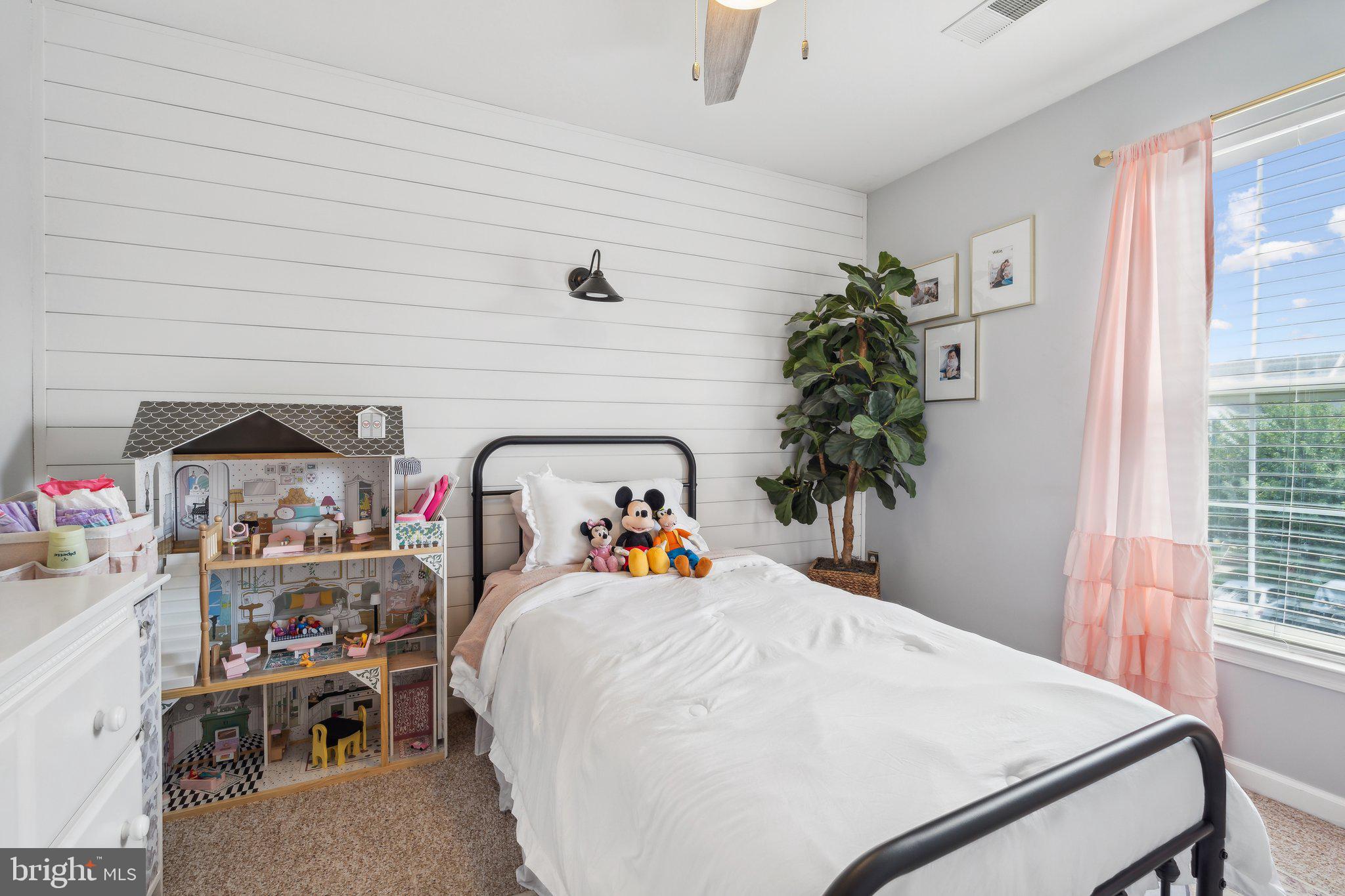 WALNUT RIDGE - Residential