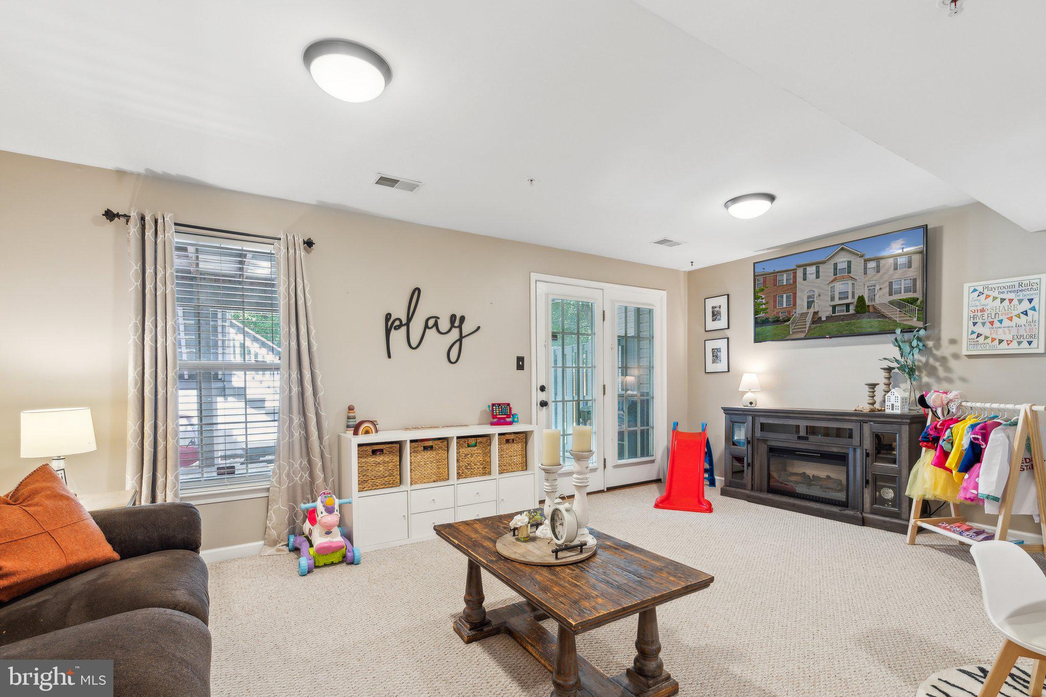 WALNUT RIDGE - Residential