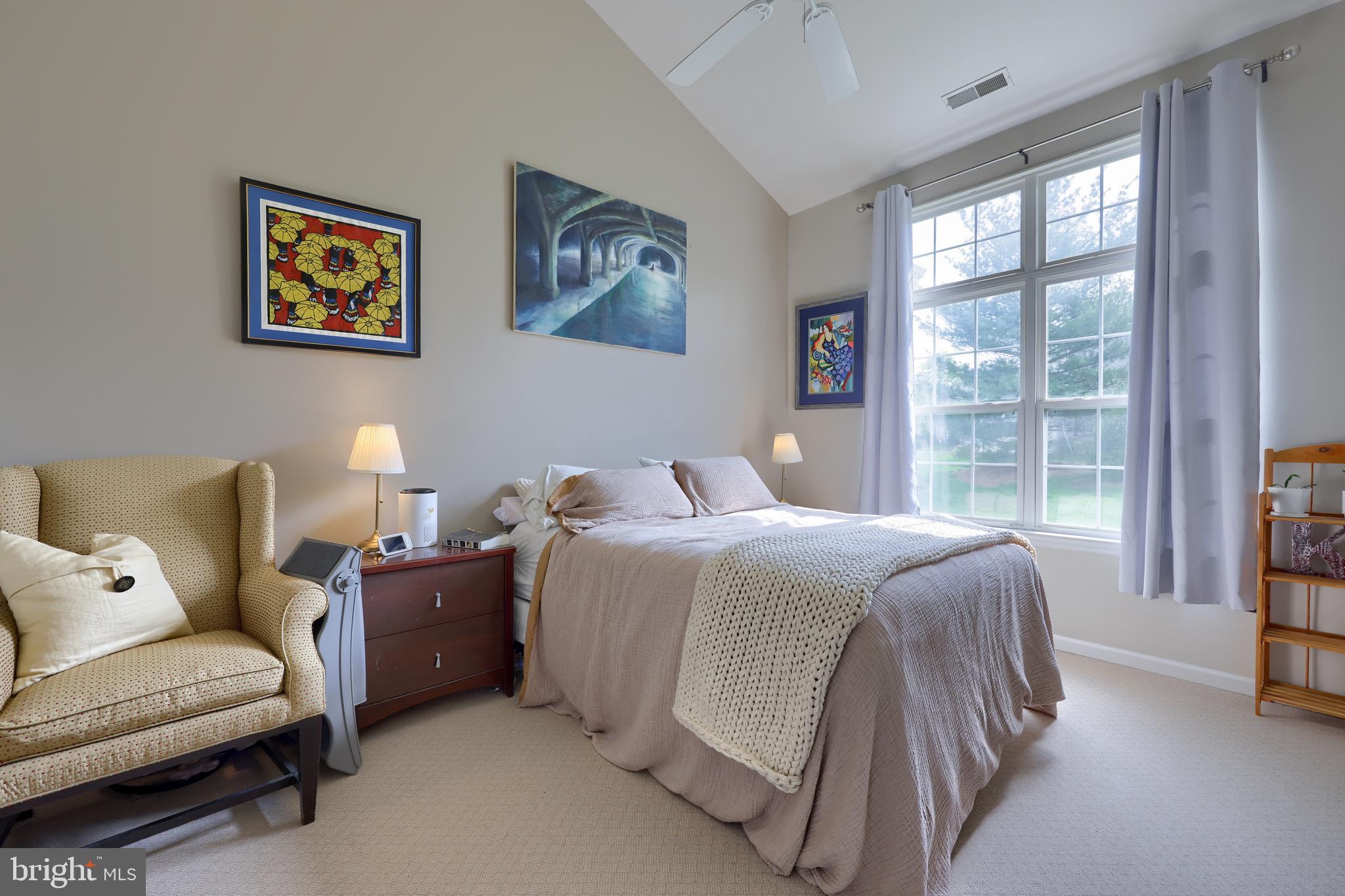 SPRING RIDGE - Residential