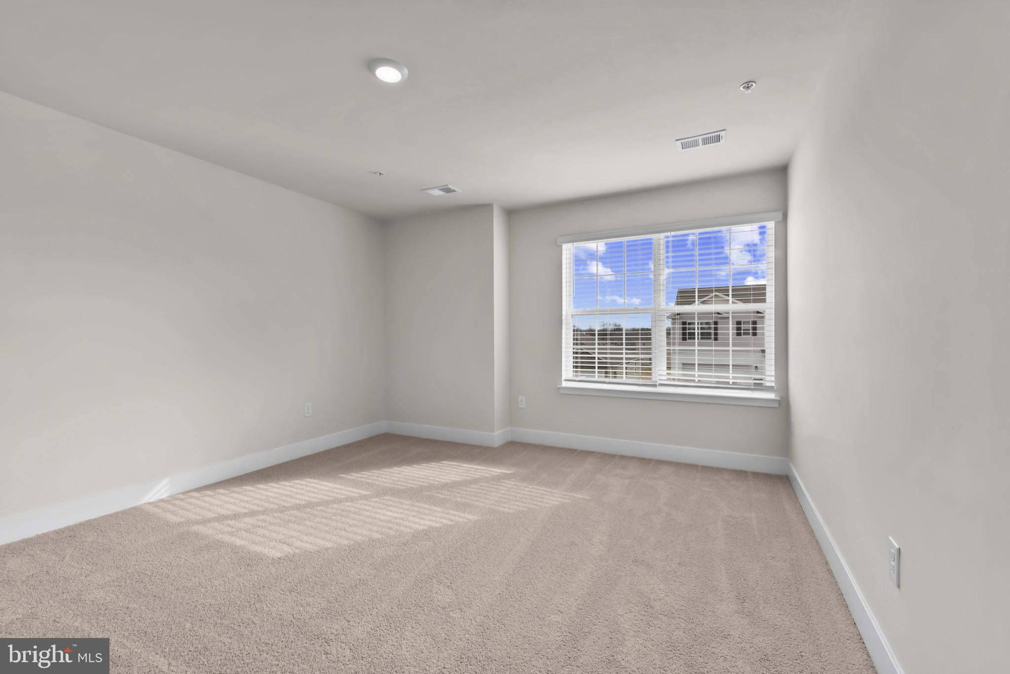 PINEGROVE - Residential