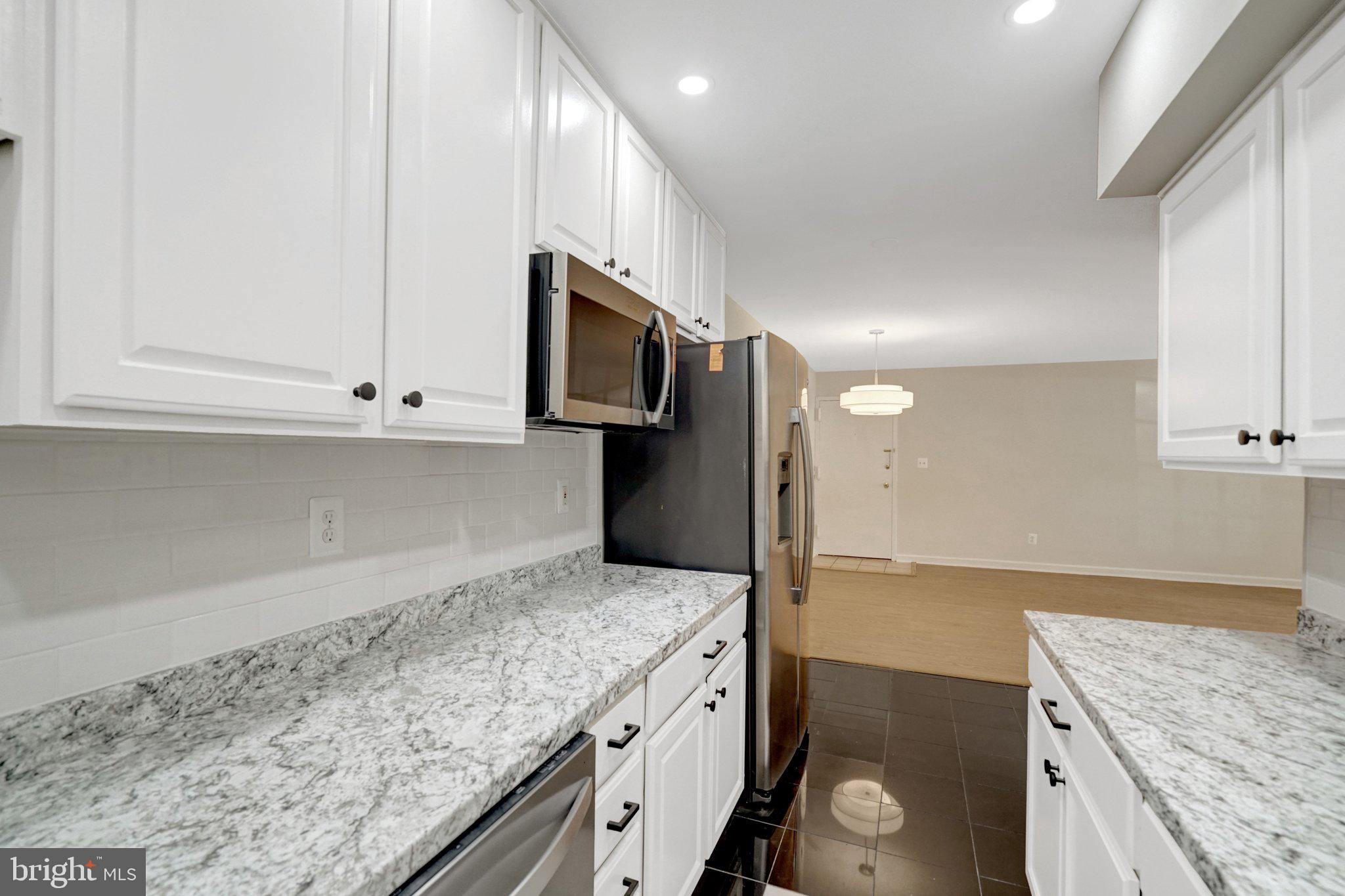 5901 KINGSFORD ROAD A 435
