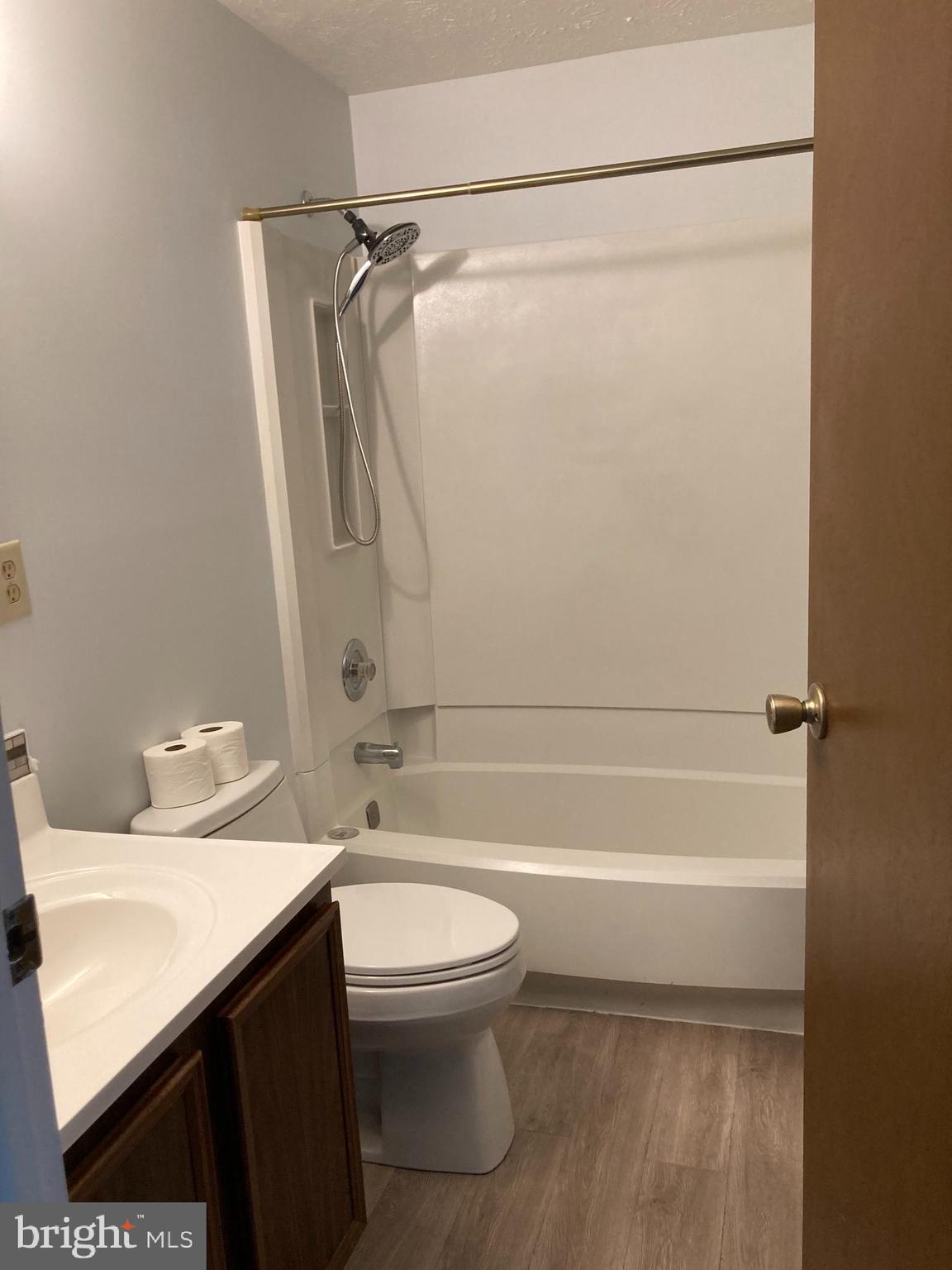 DUFIEF MILL - Residential Lease