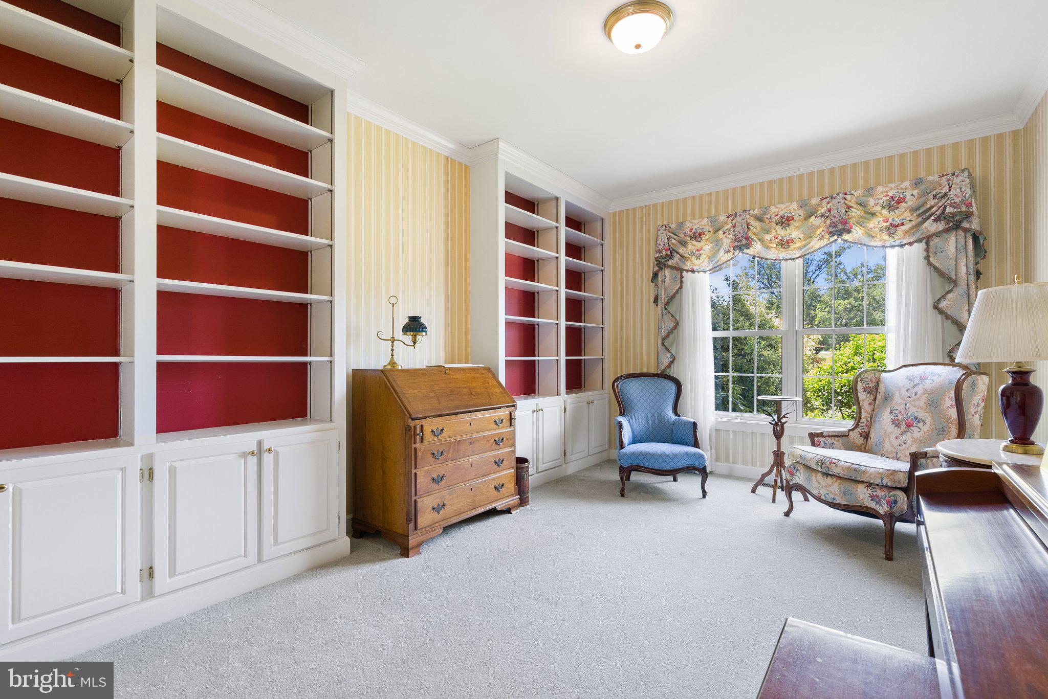 EASTLAND - Residential