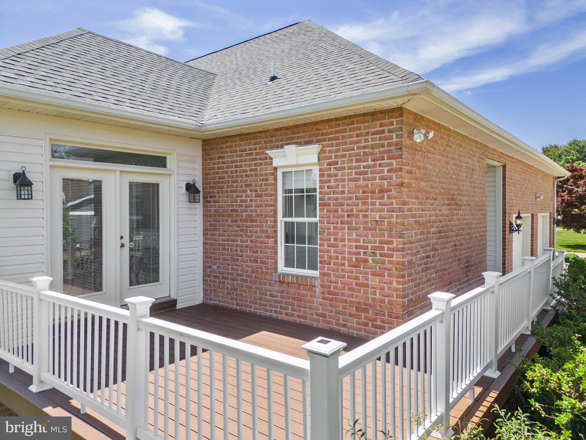 EASTLAND - Residential