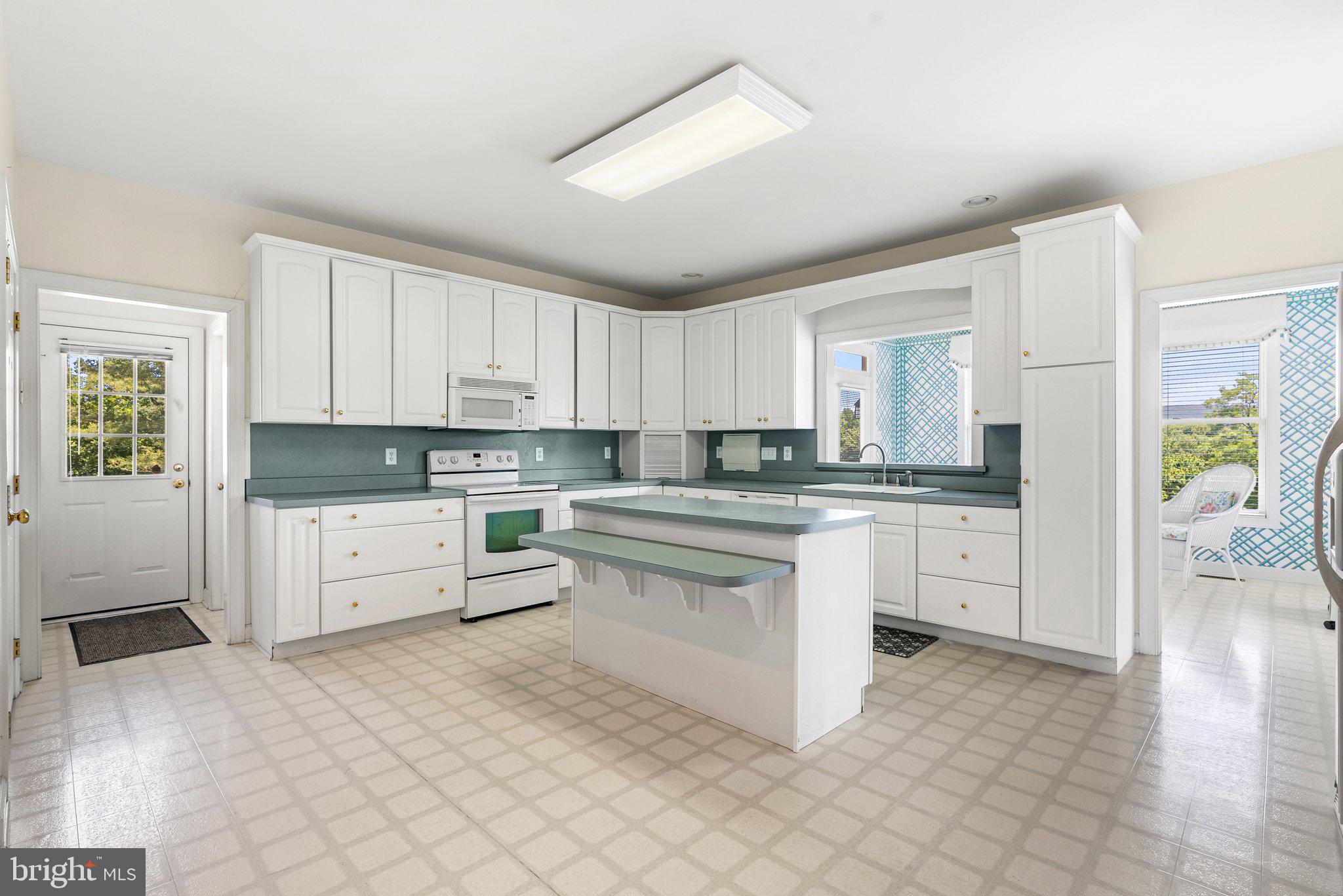 EASTLAND - Residential