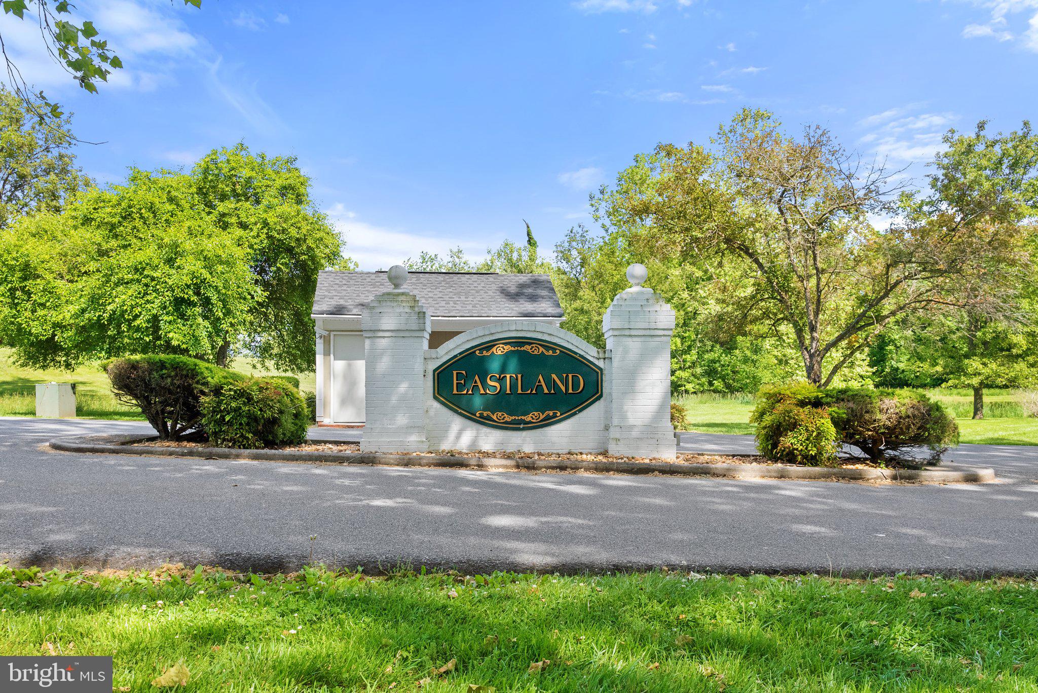 EASTLAND - Residential