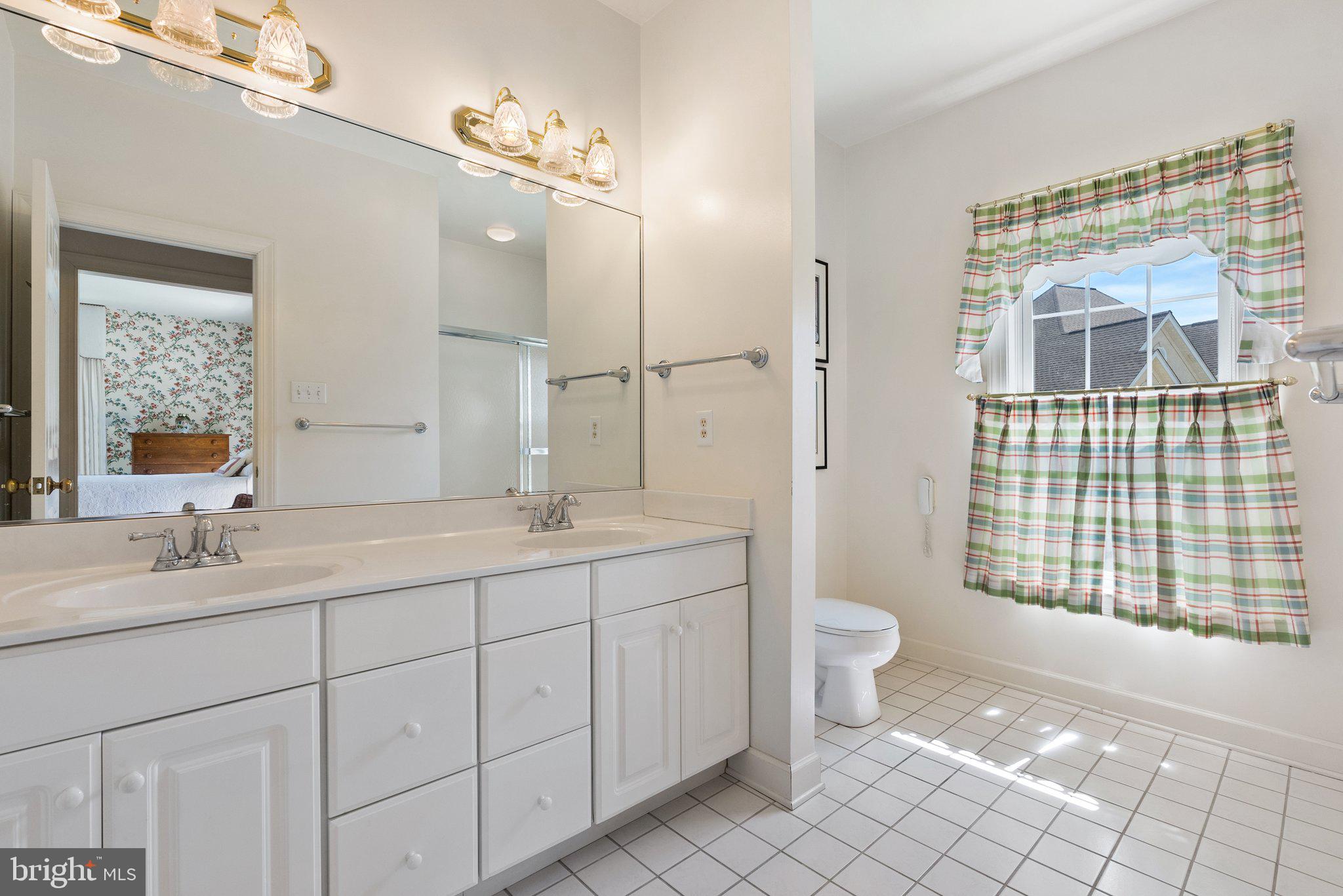 EASTLAND - Residential