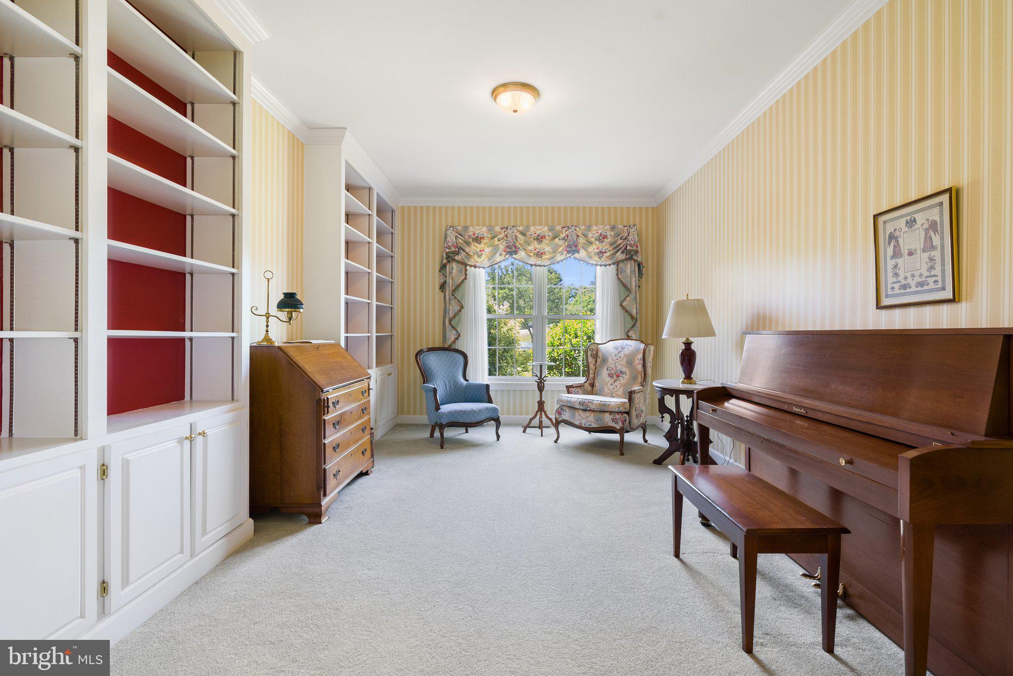 EASTLAND - Residential