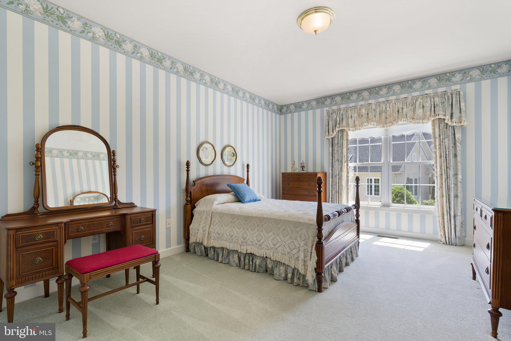 EASTLAND - Residential