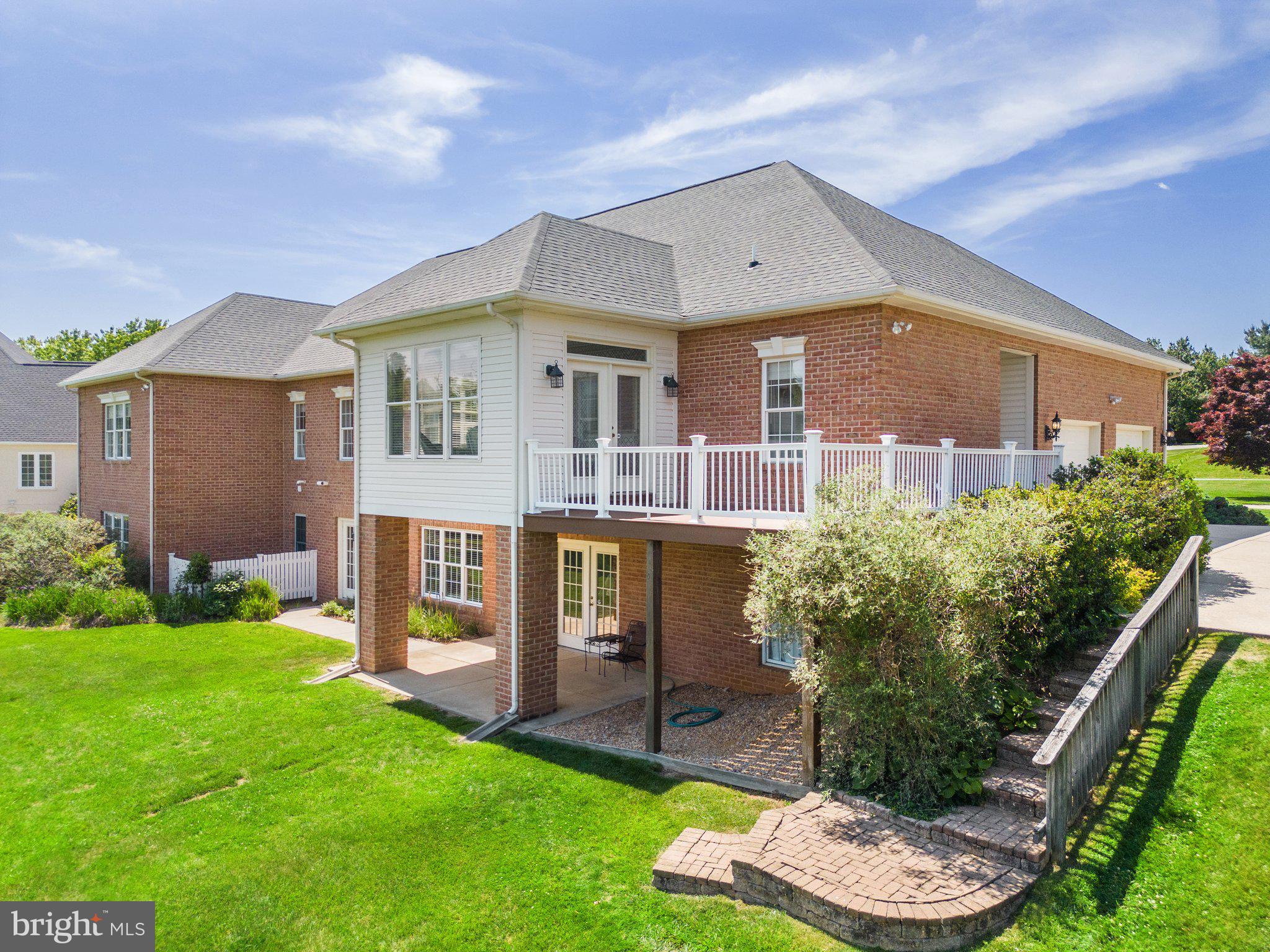 EASTLAND - Residential