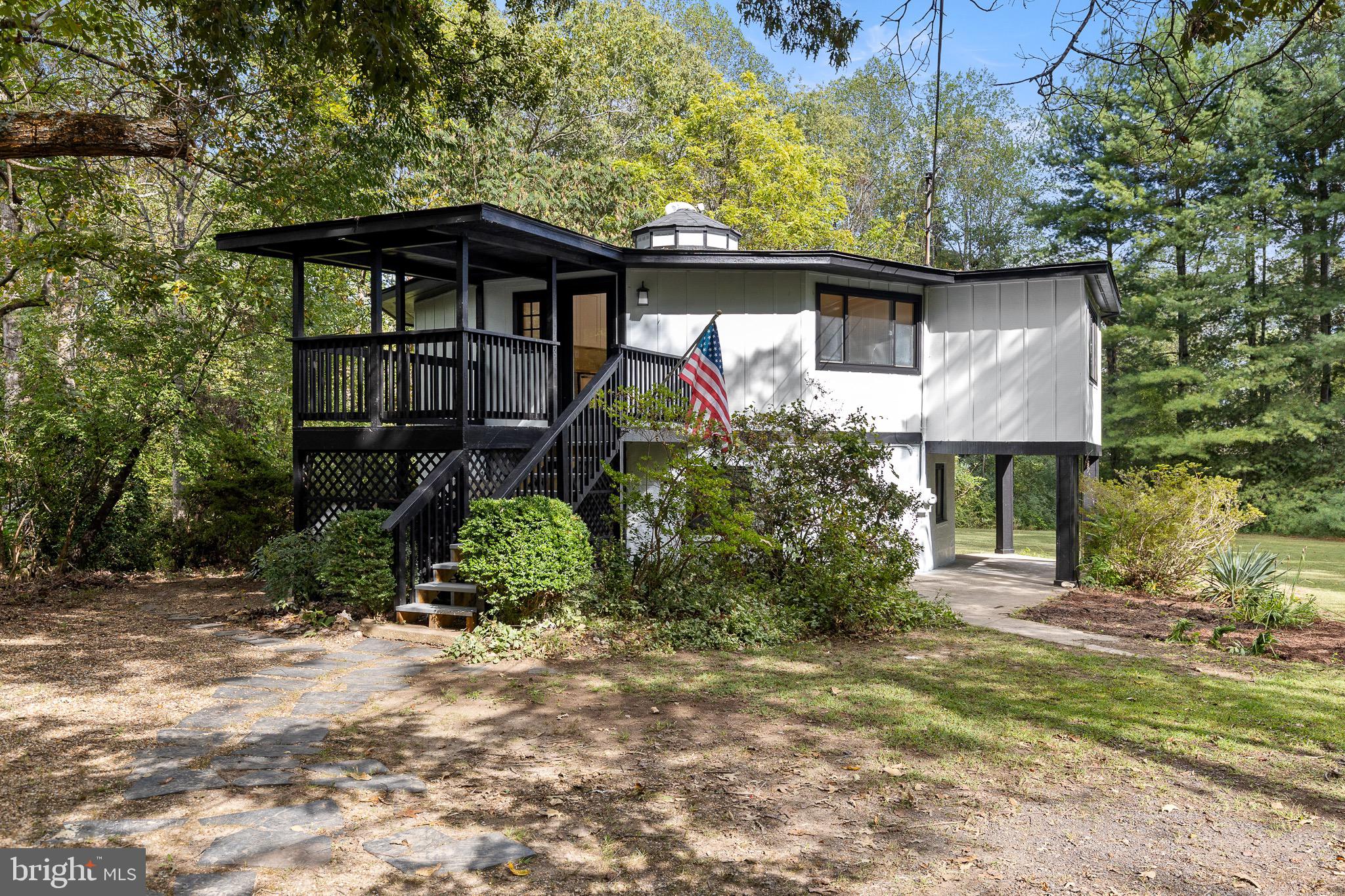 LAKE OF THE WOODS - Residential