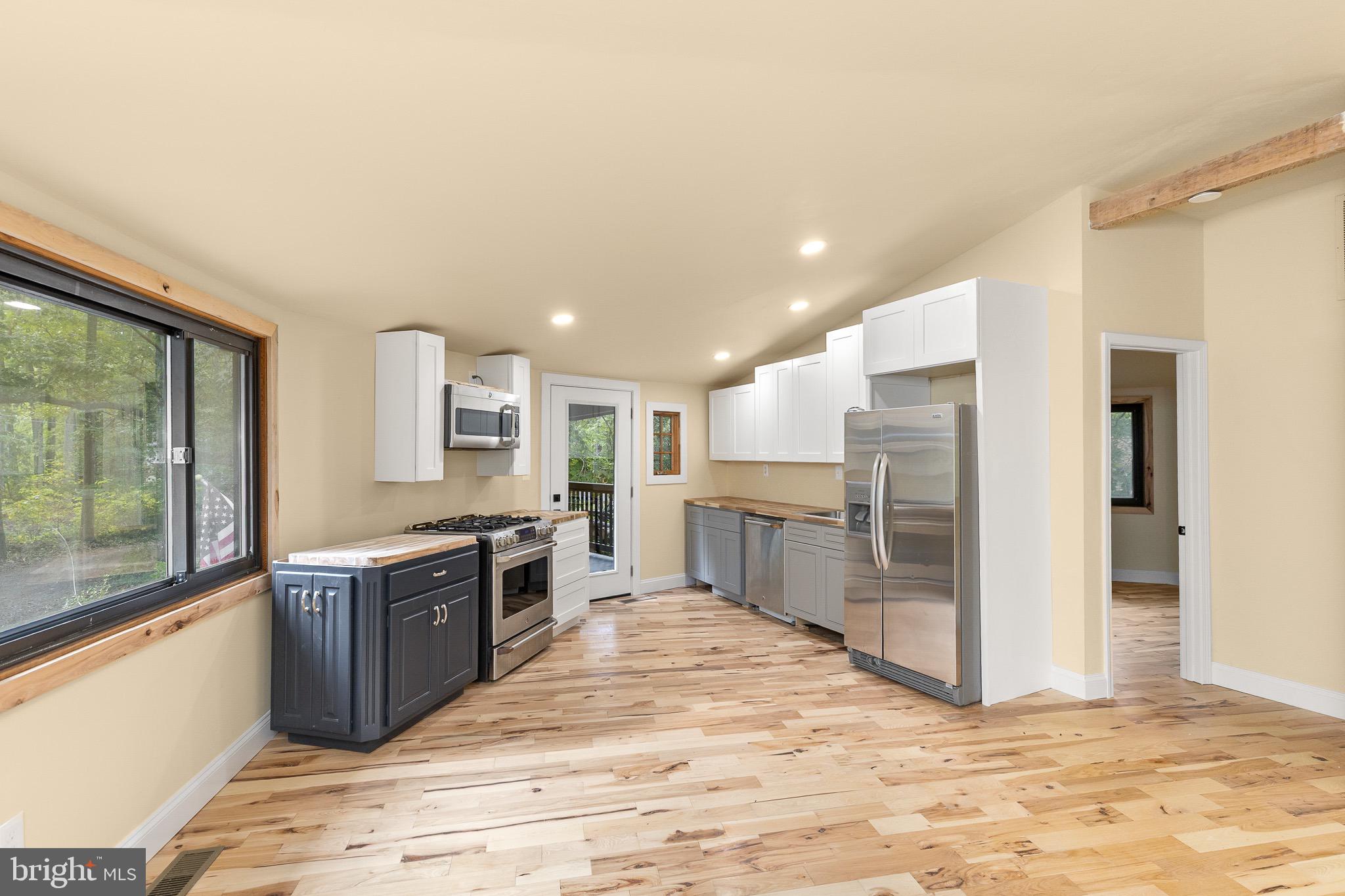 LAKE OF THE WOODS - Residential