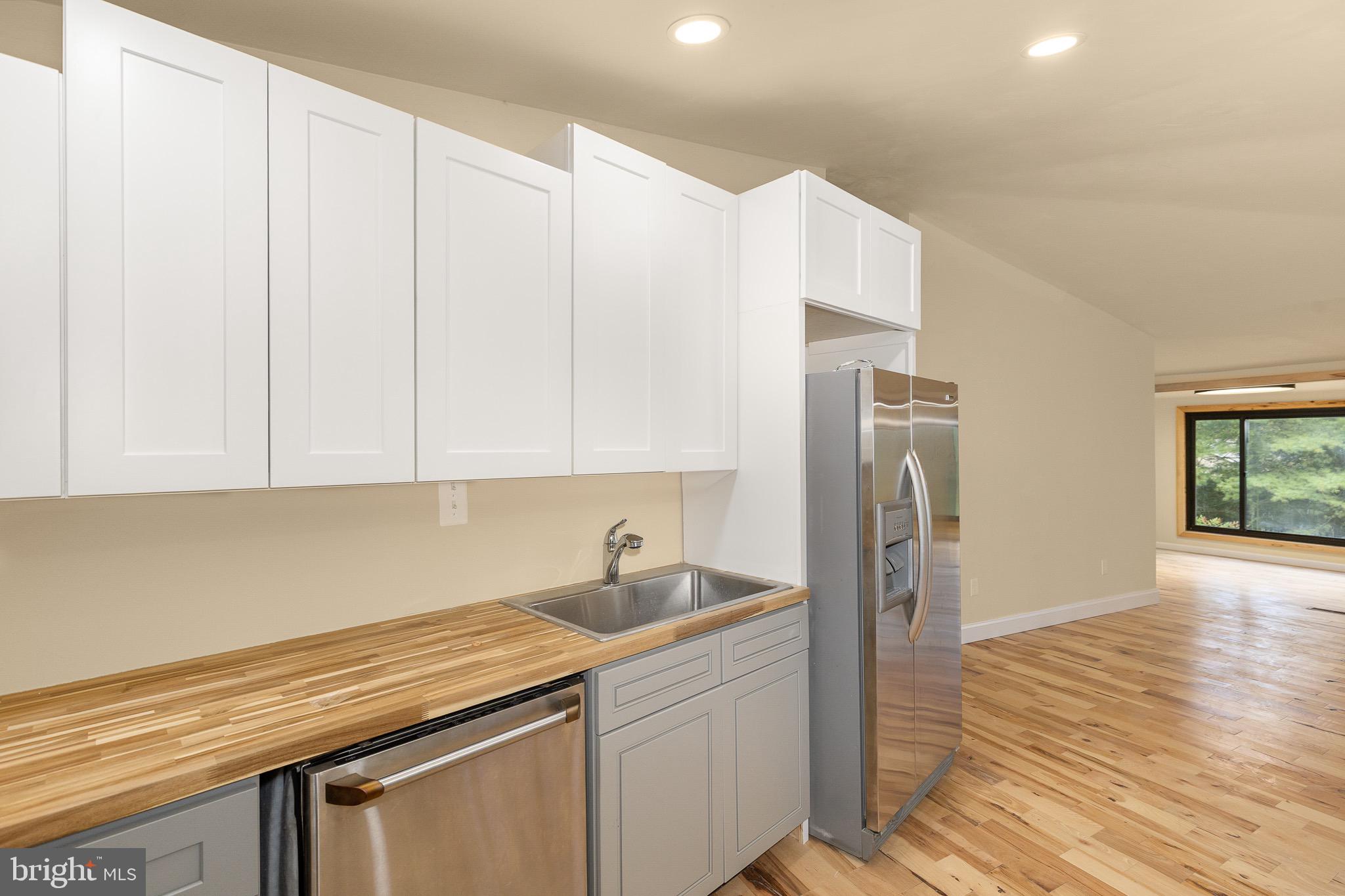 LAKE OF THE WOODS - Residential