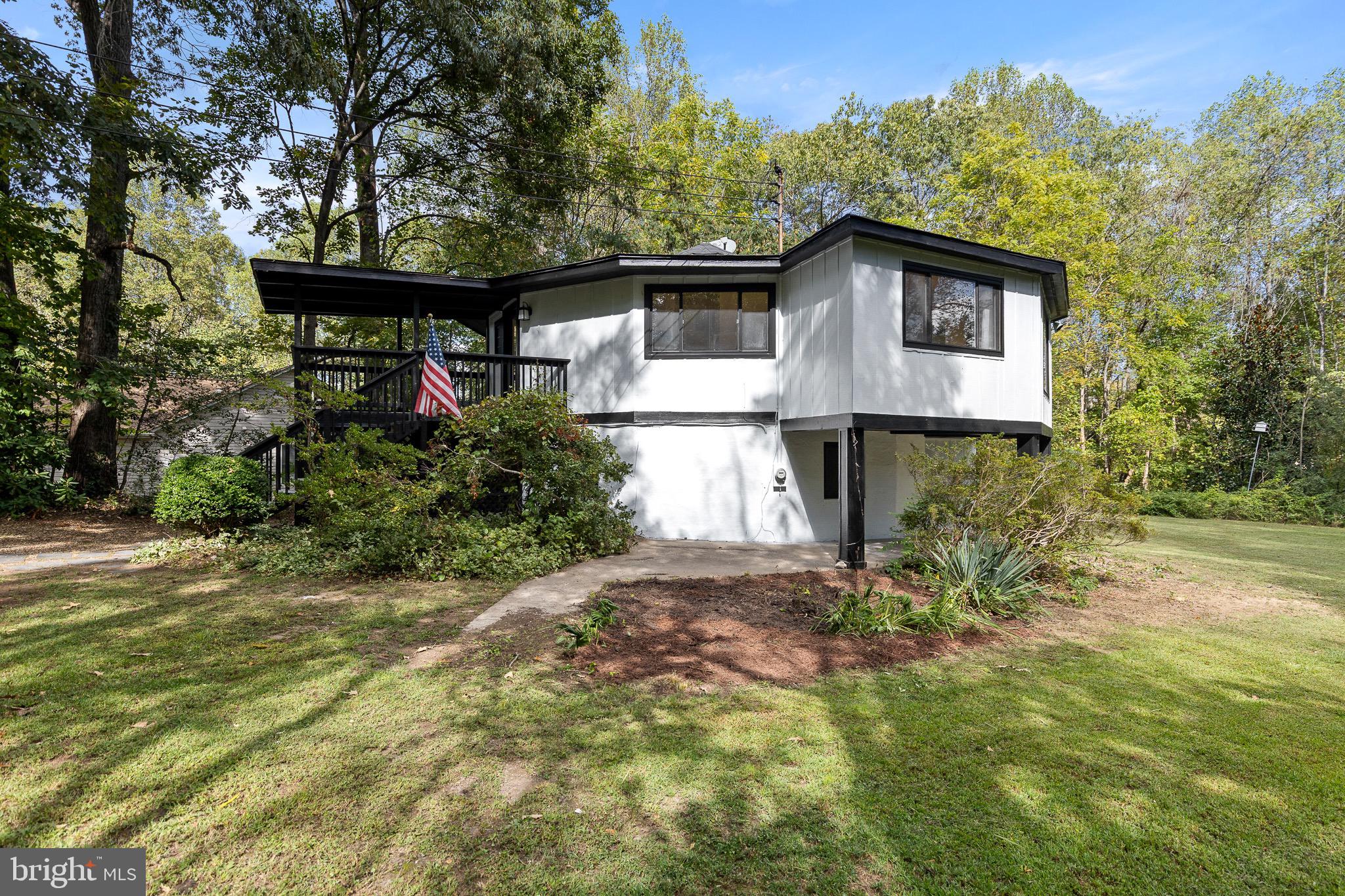 LAKE OF THE WOODS - Residential